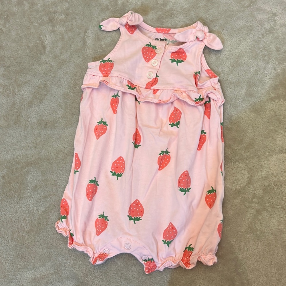 Carter’s Strawberry Romper ~ 6mo